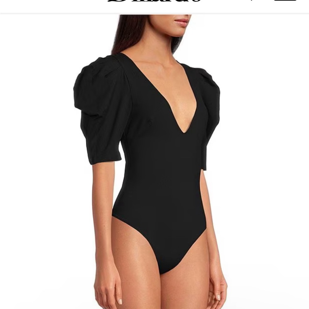 We the free / free ppl very cute low cut body suit